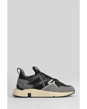 Munich Clik 105 Sneakers In Black Polyester