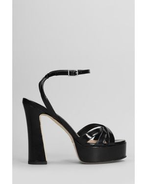 Chantal Sandali in Pelle Nera - Nero