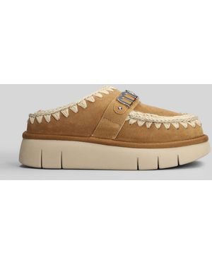 Mou Bounce Clog Slipper-mule In Brown Suede - Gray
