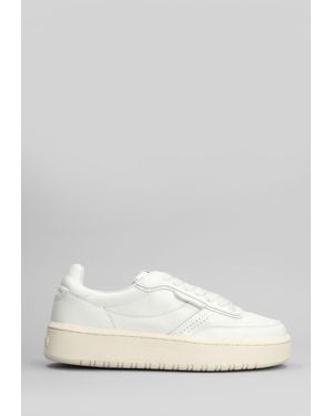 NPPN Sneakers In White Leather