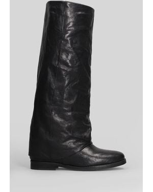Julie Dee Low Heels Boots In Black Leather