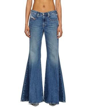 DIESEL Flare Jeans Low Waist 1970 D-Bleess, Medium, Zip Fly - Blue