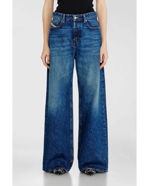 DIESEL Relaxed Jeans Low Waist 1996 D-Sire, Medium, Button Fly - Blue