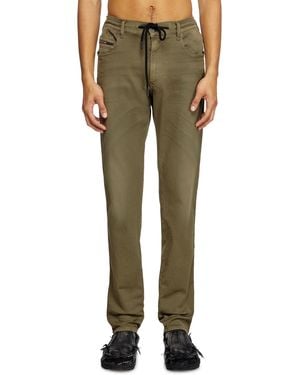 DIESEL Slim Regular Waist 2062 D-Strukt Joggjeans, Coloured, Zip Fly - Green