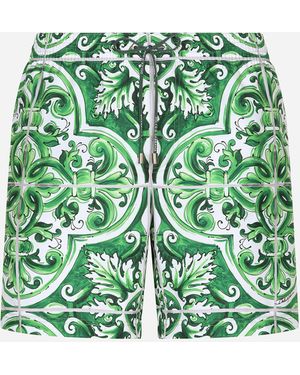 Dolce & Gabbana Mittellange Badeshorts Majolika-Print - Grün