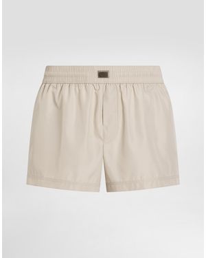 Dolce & Gabbana Kurze Badeshorts Mit Plakette - Natur