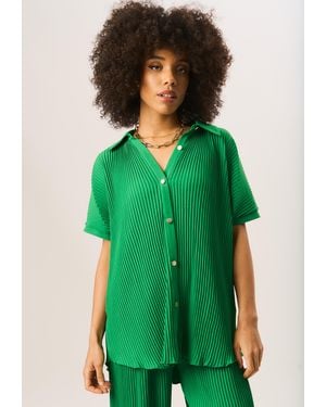 Gini London Plisse Short Sleeve Oversized Shirt - Green