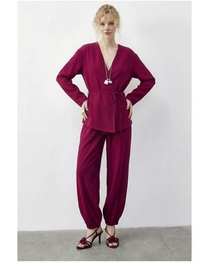Bianco Lucci Belt Detailed Blouse And Jogger Trousers Two Pieces Set - Red