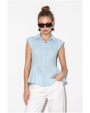 Bianco Lucci Fitted Sleeveless Cotton Shirt - Blue