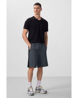 TOMMY LIFE Oversized Cotton-Blend Knit Shorts - Black