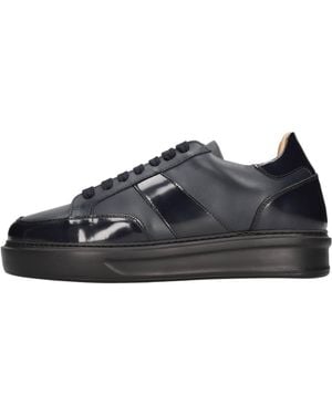 ROGAL'S Sneakers - Black