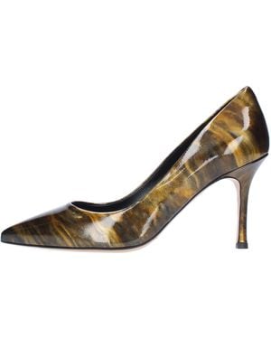 The Seller With Heel - Natural