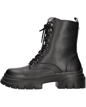 Steve Madden Boots - Black