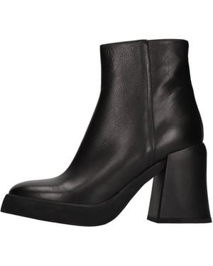 Strategia Boots - Black