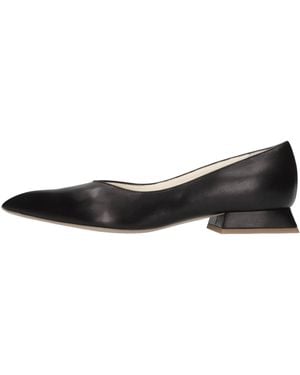 Bruglia Flat Shoes - Black