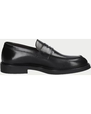 Exton Niedrig Schuhe Schwarz