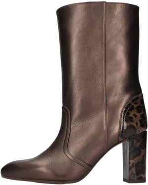 Chie Mihara Boots - Brown