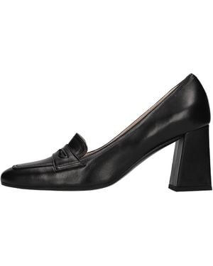 FRU Flat Shoes - Black
