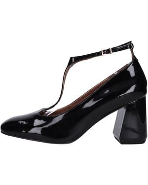 Emanuélle Vee Schoenen Met Zwarte Hak