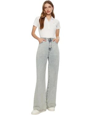 Guess Polo Femenino Ajuste Regular - Blanco