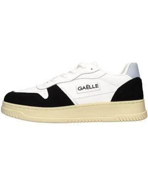 Gaelle Paris Sneakers - Black