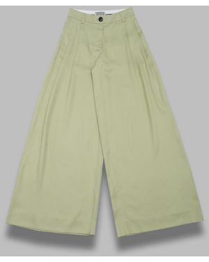 Essentiel Antwerp Justicia Brede Been Broek - Groen