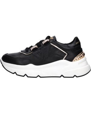 Emanuélle Vee Sneakers - Black