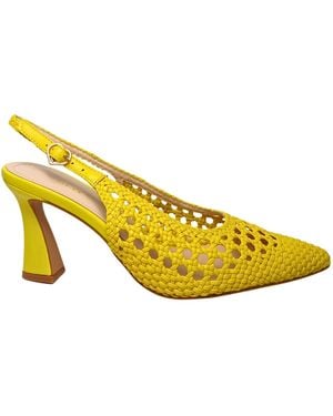 Tosca Blu Shoes Erica Sander With Heel, Chanel Model - Yellow