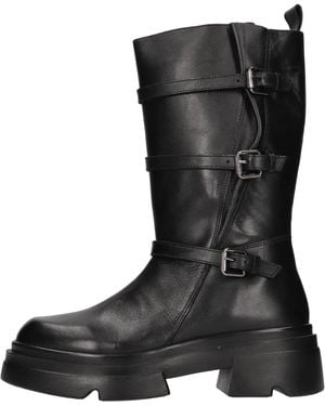 Emanuélle Vee Boots - Black