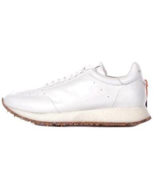 Barracuda Sneakers - White