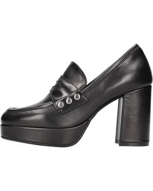 Carmens Flat Shoes - Brown