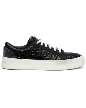 Gcds Sneakers Patent Monogram Bucket Sneakers - Black