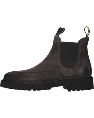 Doucal's Boots - Black
