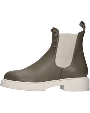 Giorgio Fabiani Boots - Brown