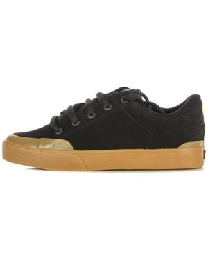 C1RCA Buckler 99 Skate Shoes - Black