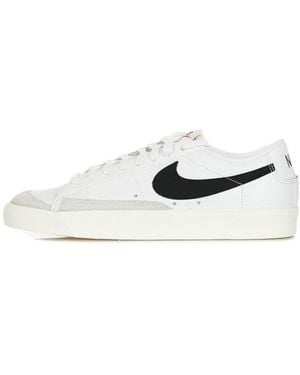 Nike Sneakers - White