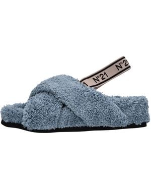 N°21 Sandalias Azul