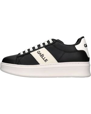 Gaelle Paris Sneakers - Black