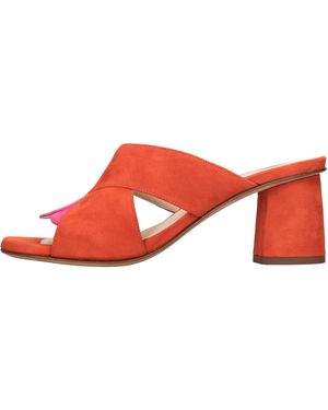 Chie Sandals - Red