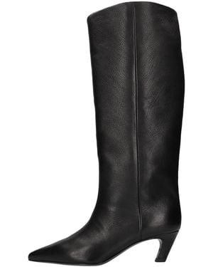 Ash Boots - Black