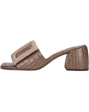 Vicenza Sandals - Brown