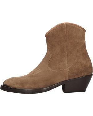 Grey Mer Boots - Brown