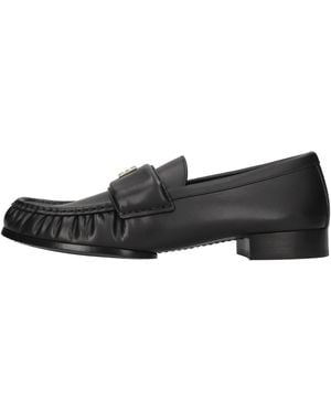 Givenchy Niedrig Schuhe Schwarz