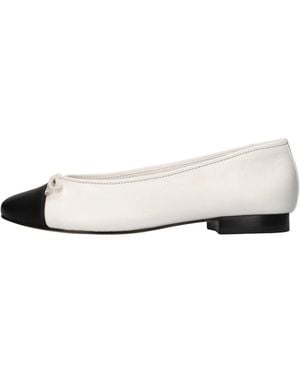 Carrano Flat Shoes - White