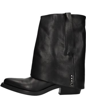 Ash Boots - Black