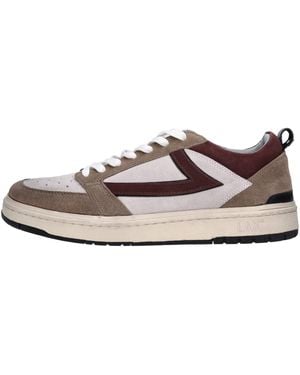 HTC Sneakers - Brown