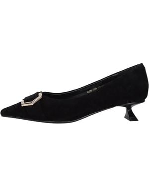 Emanuélle Vee With Heel - Black