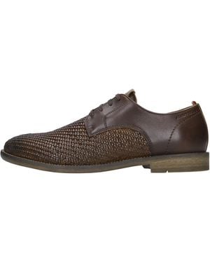 Ambitious Flat Shoes - Brown