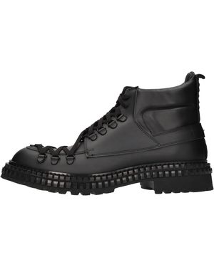 THE ANTIPODE Stiefel Schwarz