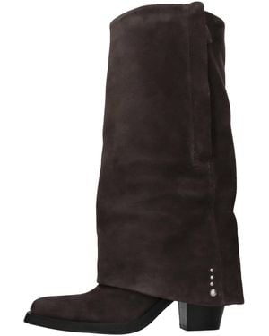 Ash Boots - Black